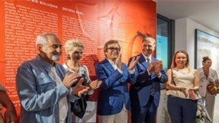 İki dev sanatçı Devrim Erbil ile Erol Evgin “Yan Yana”