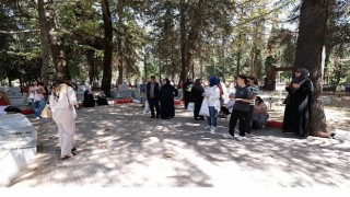 İnegöllü Vatandaşlar Tarihi Yerinde Keşfetti