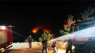 İzmir İtfaiyesi şimdi de Denizli için ter döküyor