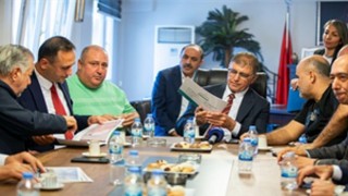 Başkan Tugay Ayakkabıcılar Sitesi esnafını ziyaret etti