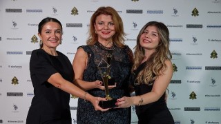 Bingo ve Molped Stevie Awardsle Taçlandırıldı!