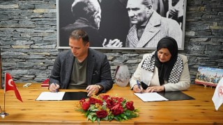 Bornova ve Filistinin Dura Belediyesinden kardeşlik adımı