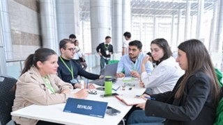 Genç beyinler karbonsuz ulaşım için yarıştı