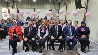 Gölcükte Meme Kanseri Farkındalık Paneli Yoğun İlgi Gördü