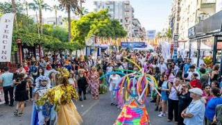 Kushimoto Sokak Sanatçıları Festivali bu yıl da on binlerce kişiyi ağırladı