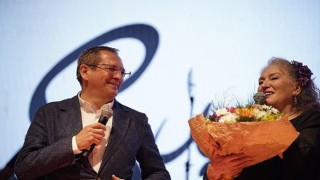 Suzan Kardeş ve Ege den Hasat Coşkusu!