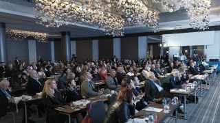 Türk Göz Doktorları Cerrahide Dünyaya Öncü Oluyor