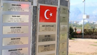 Antalya Büyükşehir Belediyesinde şehitlere saygı