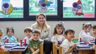 Bakırköyde Muzaffer İzgü Gündüz Çocuk Bakımevi Açıldı