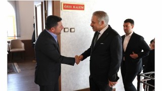 Başkan Arı, Emniyet Müdürü Karamanı Makamında Ağırladı