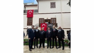 Başkan Aydın Selanikte Atatürkü Andı