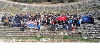 Başkan Çerçioğlu, Ataya Saygı Doğa Yürüyüşü Etkinliği Düzenledi