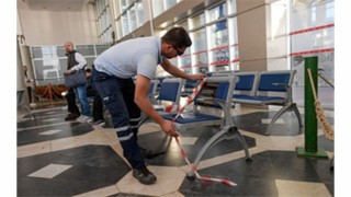 Bir koltuk boş, bir kadın eksik