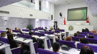 Buca Belediyesinden anlamlı adım: Çalışanlarına otizm farkındalık eğitimi verdi