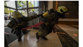 İtfaiyeden Swissotelde nefes kesen tatbikat