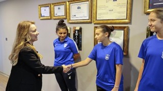 Konak Belediyespordan Milli Takıma 3 yıldız