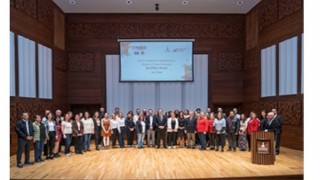 Akdeniz Dilleri Merkezinden sertifika coşkusu