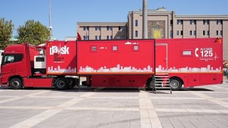 DASK Tırı İstanbul Meydanlarında Vatandaşlarla Buluşuyor