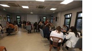 Kadın Dayanışma Merkezleri Ağı Efes Selçukta Bir Araya Geldi