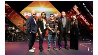 RE:PLAY oyun turnuvasının final gecesi gerçekleşti