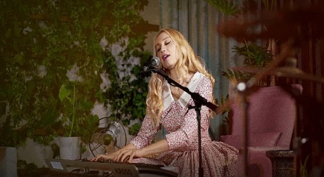 Akustikhane yarının müzisyenlerini Paribu’nun desteğiyle keşfediyor