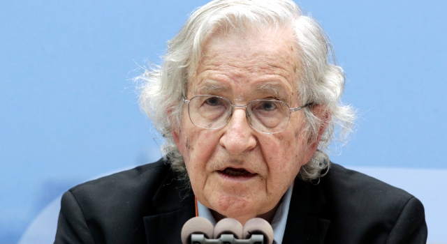 ÜNLÜ DÜŞÜNÜR VE AKTİVİST NOAM CHOMSKY GAİN’E KONUK OLUYOR