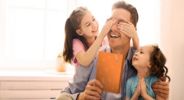 Teknosa’dan teknoloji sever babaları mutlu edecek kampanya