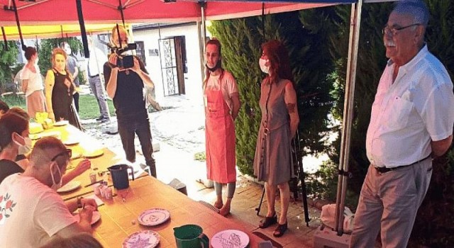 Başkan Gökhan, Sağlık Çalışanlarının Seramik Atölyesi Çalışmalarını Ziyaret Etti