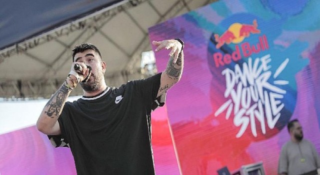 Red Bull Dance Your Style’da kazanan Akay Üstünel oldu