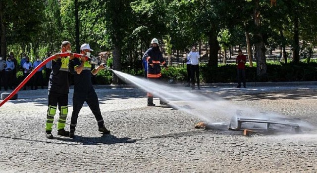 Ankara İtfaiyesi’nden Anfa personeline yangın tatbikatı eğitimi
