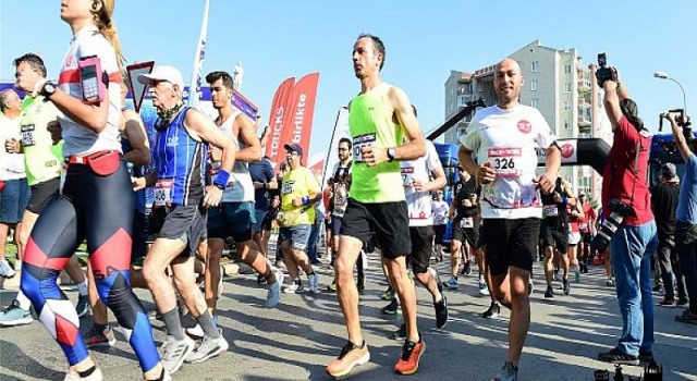 Eskişehir Yarı Maratonu İşbir Yatak Sponsorluğunda Başlıyor