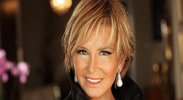 “Hayatın Provası Yok” ile Filiz Akın’a farklı bir bakış