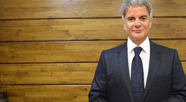 ORMANLARIMIZIN YENİDEN YEŞERMESİ İÇİN ARILARIN GERİ DÖNMESİ ŞART!