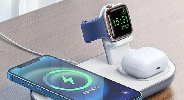 Tüm Apple ürünleri aynı anda şarj eden ünite!