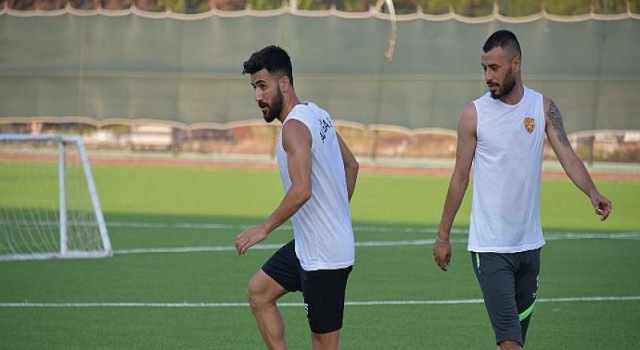 Aliağaspor FK Lige Şampiyonluk Parolasıyla Hazırlanıyor