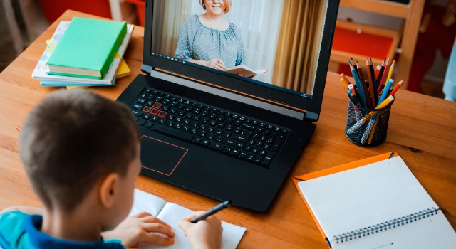 ÇOCUKLARA AİT ÇALINAN KİŞİSEL VERİLER AİLE BİLGİLERİNİ TEHLİKEYE ATIYOR