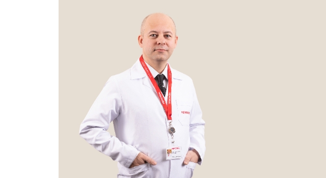 İLERLEYEN YAŞLARDA KADINLARIN DİKKAT ETMESİ GEREKEN 6 KURAL