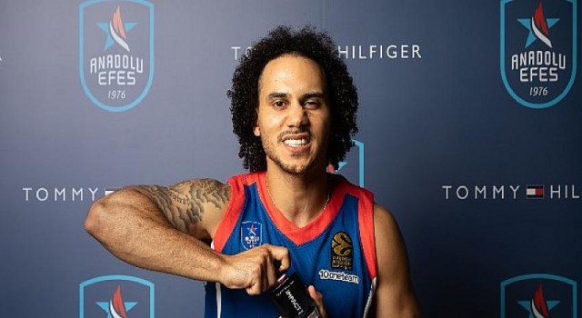 Tommy Hilfiger Impact, Anadolu Efes Oyuncuları ile Buluştu