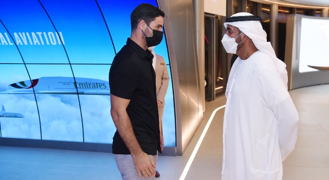 Emirates, Expo 2020 Dubai Pavyonu’nda Arsenal FC Teknik Direktörü Mikel Arteta'yı ağırladı