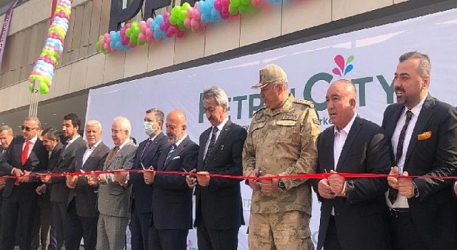 Güneydoğu’nın Yeni Yıldızı Batman Petrol City AVM Açıldı
