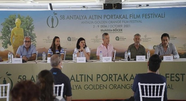 “Kafes’in hikayesi ölüm hissi, yok olma hissi. Bu filmle babama selam gönderiyorum.”