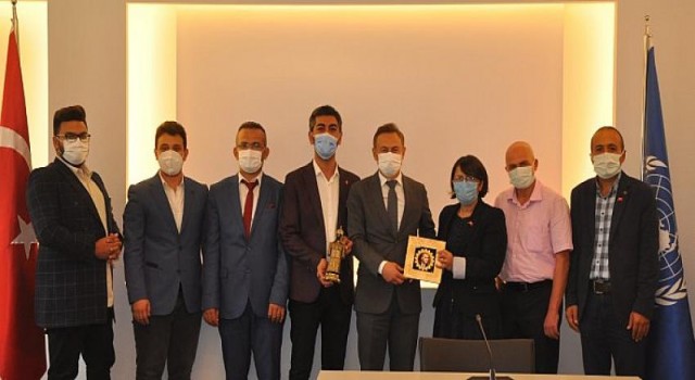 “Memur-Sen’in Söz Ettiği Kanun Değişikliği ILO Nnormlarına Aykırılık ve Örgütlenme Özgürlüğünü İhlal Teşkil Ediyor!”