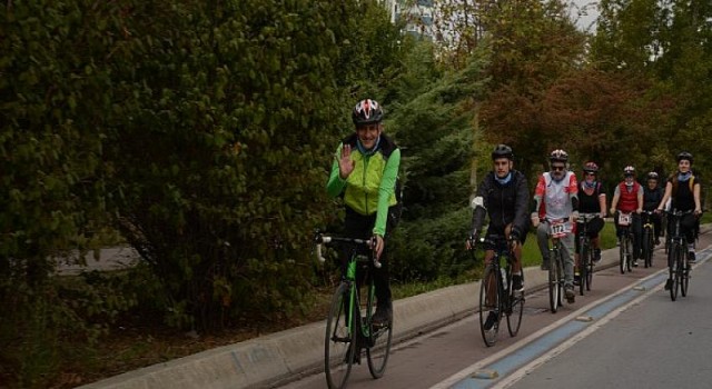 Pedallar Kalp Sağlığı İçin Çevrildi