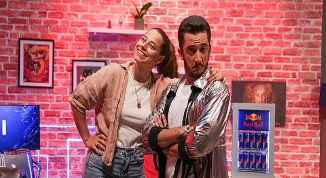 Red Bull GamerSZon, Aslı İnandık’ı Ağırladı