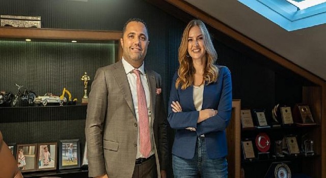 Rezan Epözdemir: ”Münevver Karabulut cinayeti davasından çekilmem için 3 Milyon Euro teklif edildi