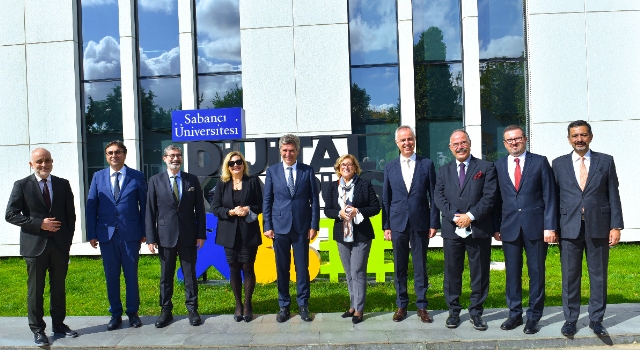 Sabancı Üniversitesi Altunizade Dijital Kampüs’ünde eğitim başladı