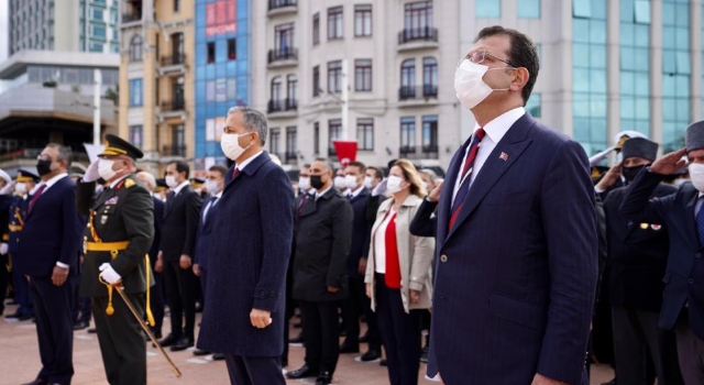 TAKSİM’DE 98’NCİ YIL ANMASI