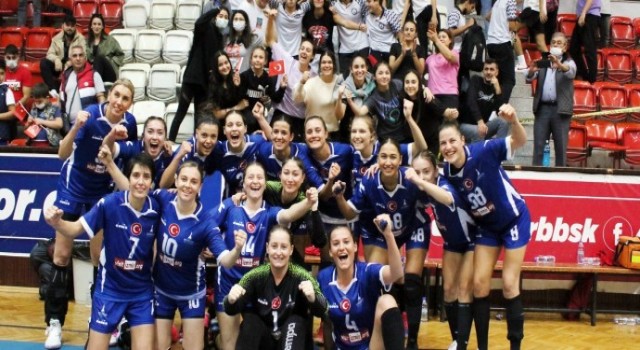 İzmir Büyükşehir Belediyesi tur için sahaya çıkıyor