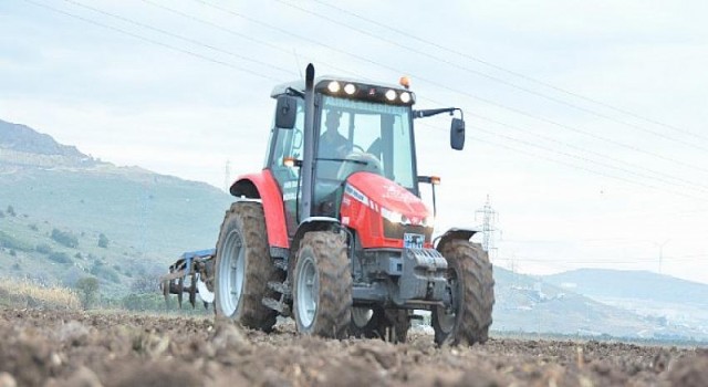 Damızlık Koyun Üretim Merkezi İçin Yem Bitkisi Ekildi