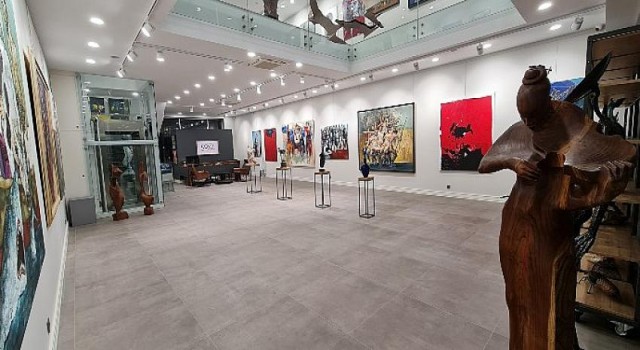 Galeri Soyut Çayyolu’nda